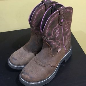 Justin Western boots round toe